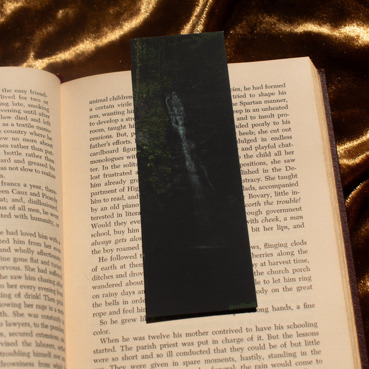Belize Waterfall - Bookmark